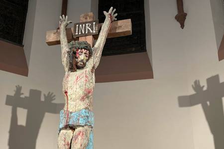 Kreuz in Stadtkirche Müllheim